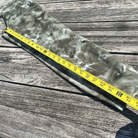 Lululemon Ready to Rulu High-Rise Jogger 7/8 Length Sage Olive size 2 NWT greeen - Picture 7 of 7